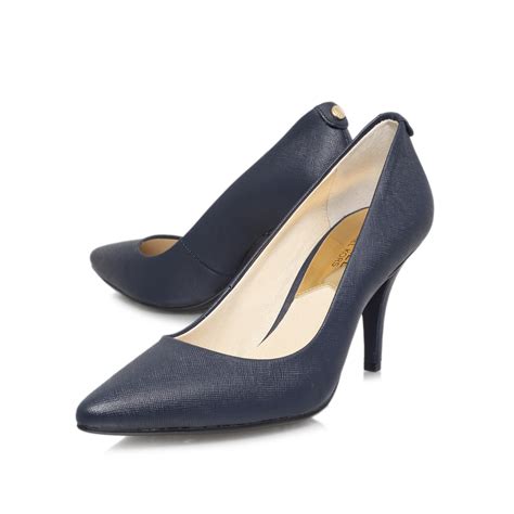 michael kors navy blue pumps